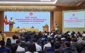 Thủ tướng Chính phủ chủ trì Hội nghị doanh nghiệp góp phần tăng trưởng hai con số