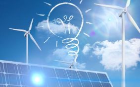 Năng lượng tái tạo trong chiếu sáng: Lợi ích kinh tế và môi trường trong lộ trình Net Zero