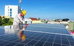Quảng Ngãi đẩy mạnh điện mặt trời mái nhà, tăng cường tiết kiệm điện