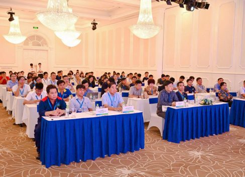 Hội thảo “Tiết kiệm năng lượng trong công nghiệp: Từ chính sách đến hành động thực tiễn”